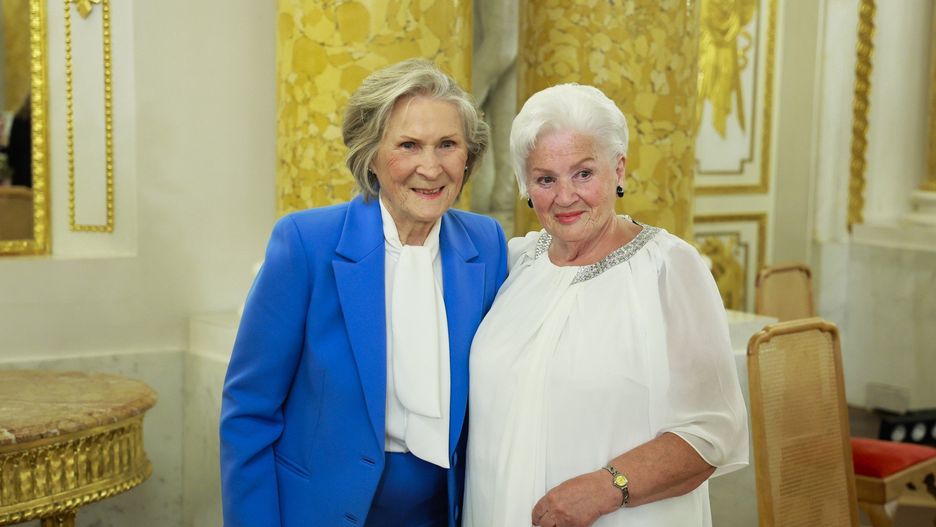 Irena Santor w obłędnym garniturze