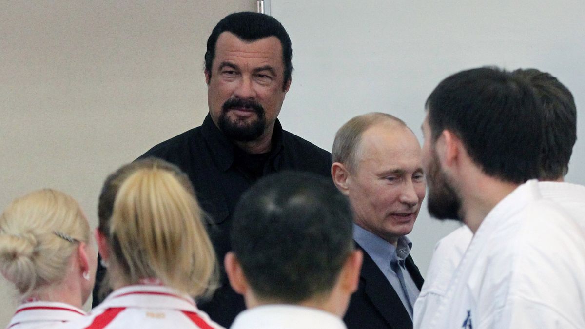  Steven Seagal zapowiedział, że nie zrzeknie się rosyjskiego obywatelstwa