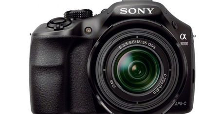 Sony A3000 – bezlusterkowiec, który udaje prostą lustrzankę