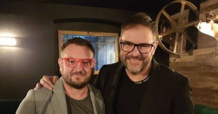 Z toruńskiego Rynku wprost na sceny stand-upowe. Damian spełnia marzenia i rozśmiesza coraz liczniejszą publiczność