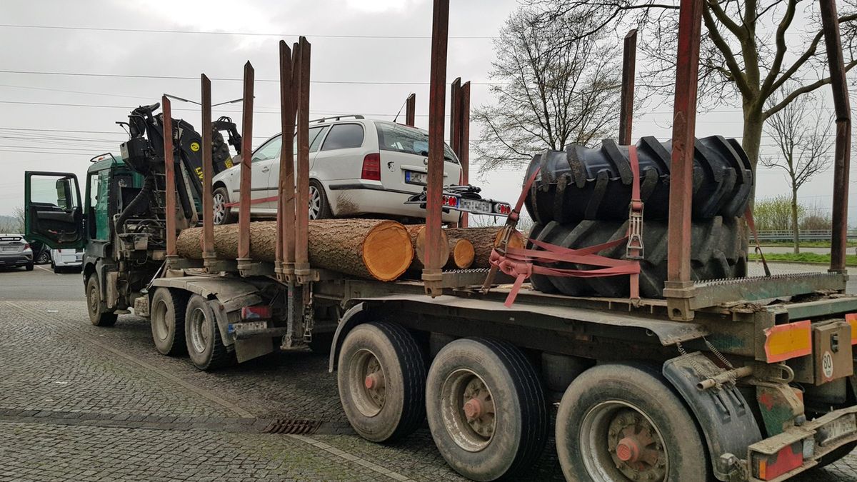 Octavia na balach to nie była jedyna nieprawidłowość, jaką wykryto