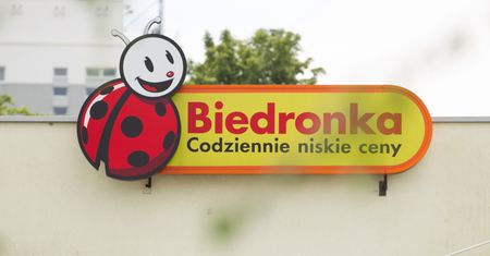 Biedronka ponownie rozdaje piwo. Jest jeden warunek