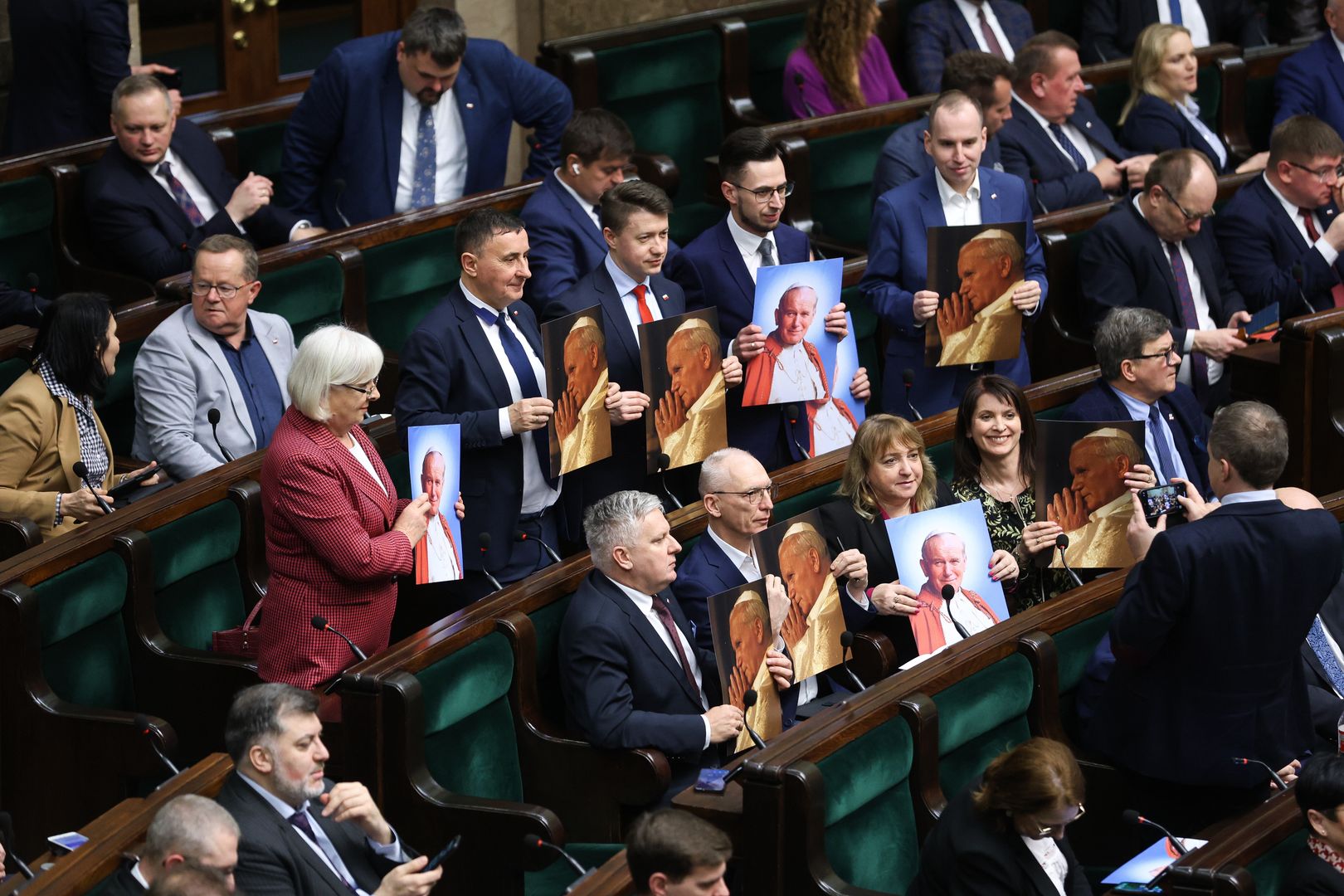 pos�owie PiS
Rafa� Guz
obrady Sejmu, polityka, posiedzenie, sala plenarna, sejm, Sejmu, w Sejmie