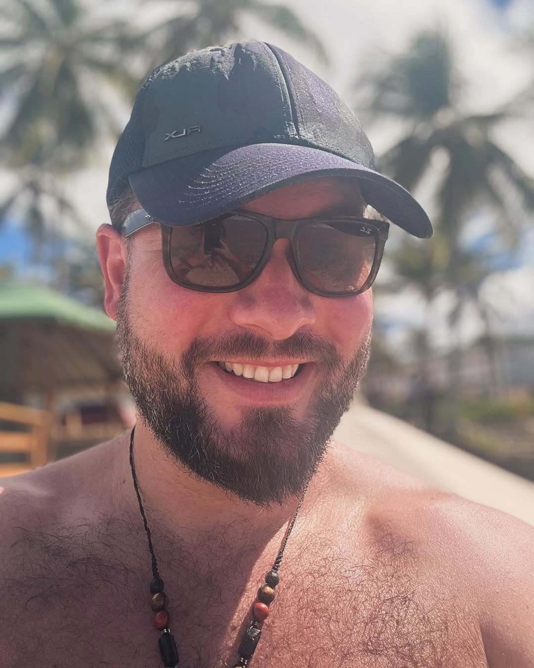 Tak dziś wygląda "polski hydraulik" Piotr Adamski