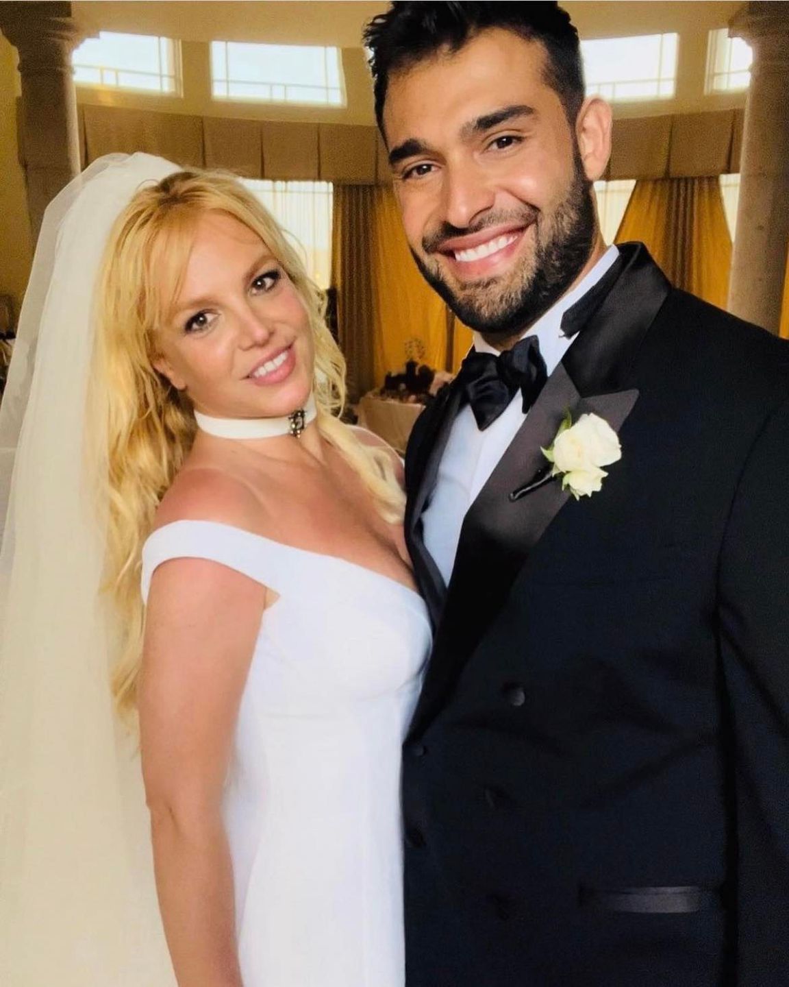 Matka Britney Spears słodzi córce pod "ślubnym" postem