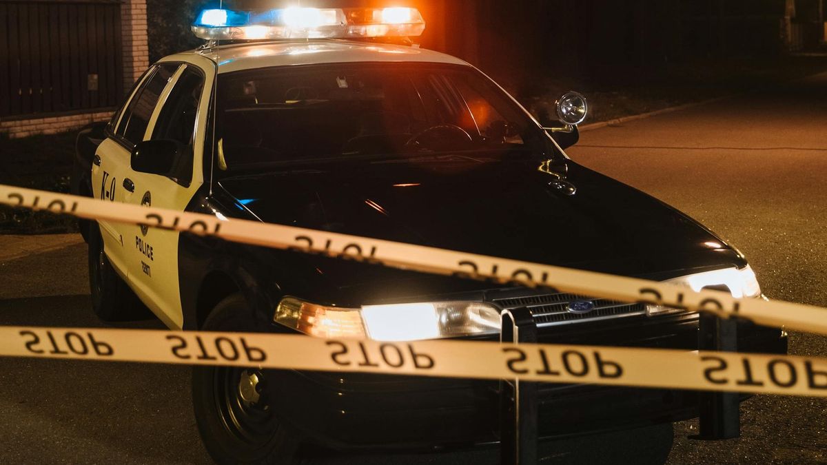 Zmasakrowane ciała studentów znaleziono w porzuconym aucie 