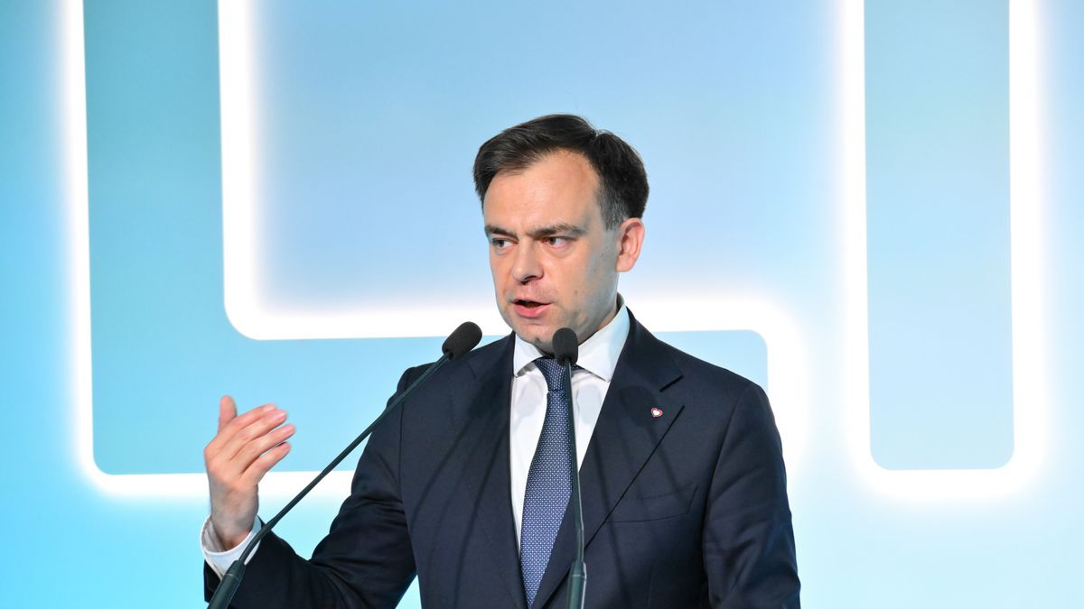 Minister finansów Andrzej Domański 