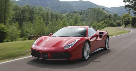 UOKiK szuka właścicieli Ferrari 488 GTB w Polsce. Jest problem z hamulcami