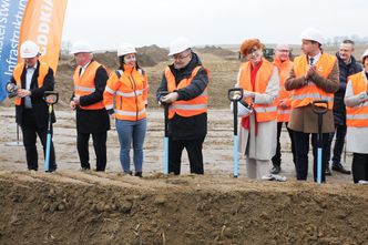 Nie ma pieniędzy na budowę stu obwodnic. Rząd Tuska ma inny plan