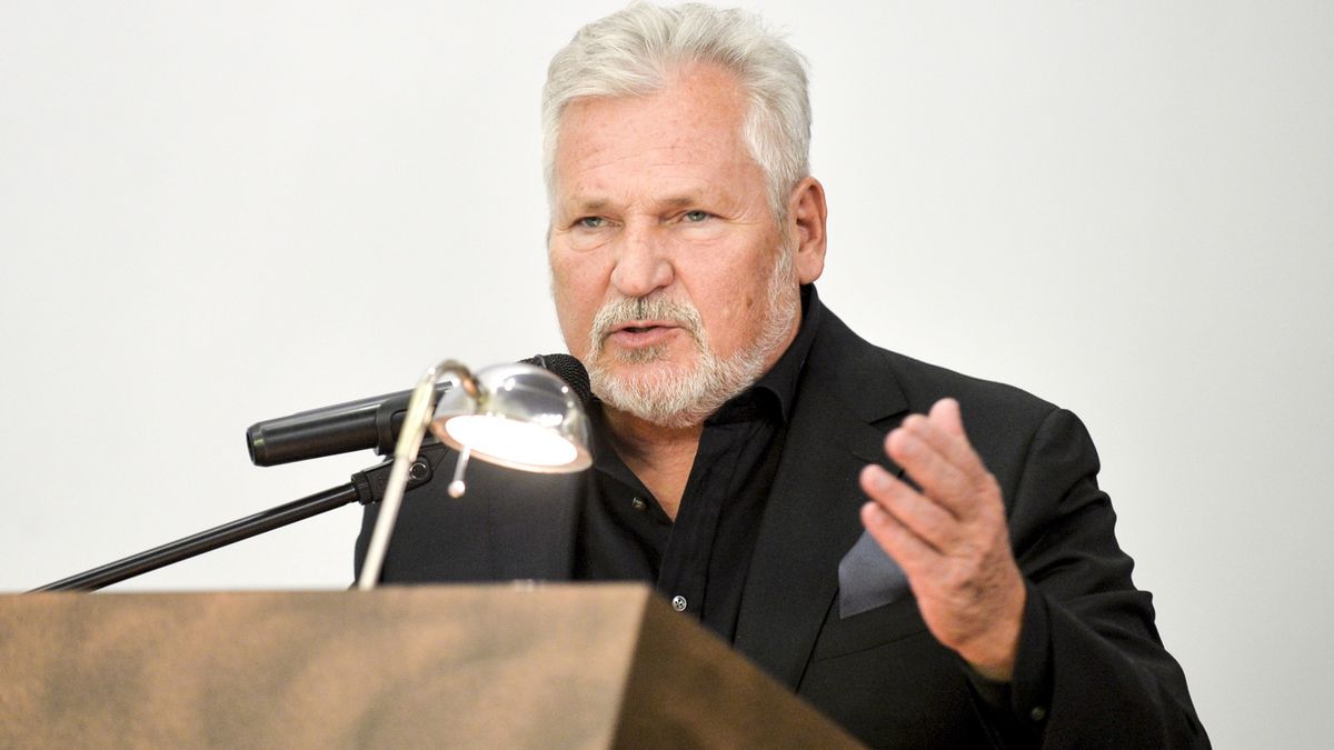 Aleksander Kwaśniewski