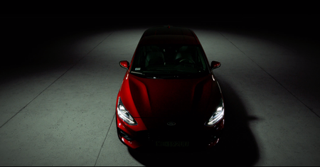 Drugie oblicze mistrza właściwości jezdnych. Nowy Ford Focus prowadzi się sam