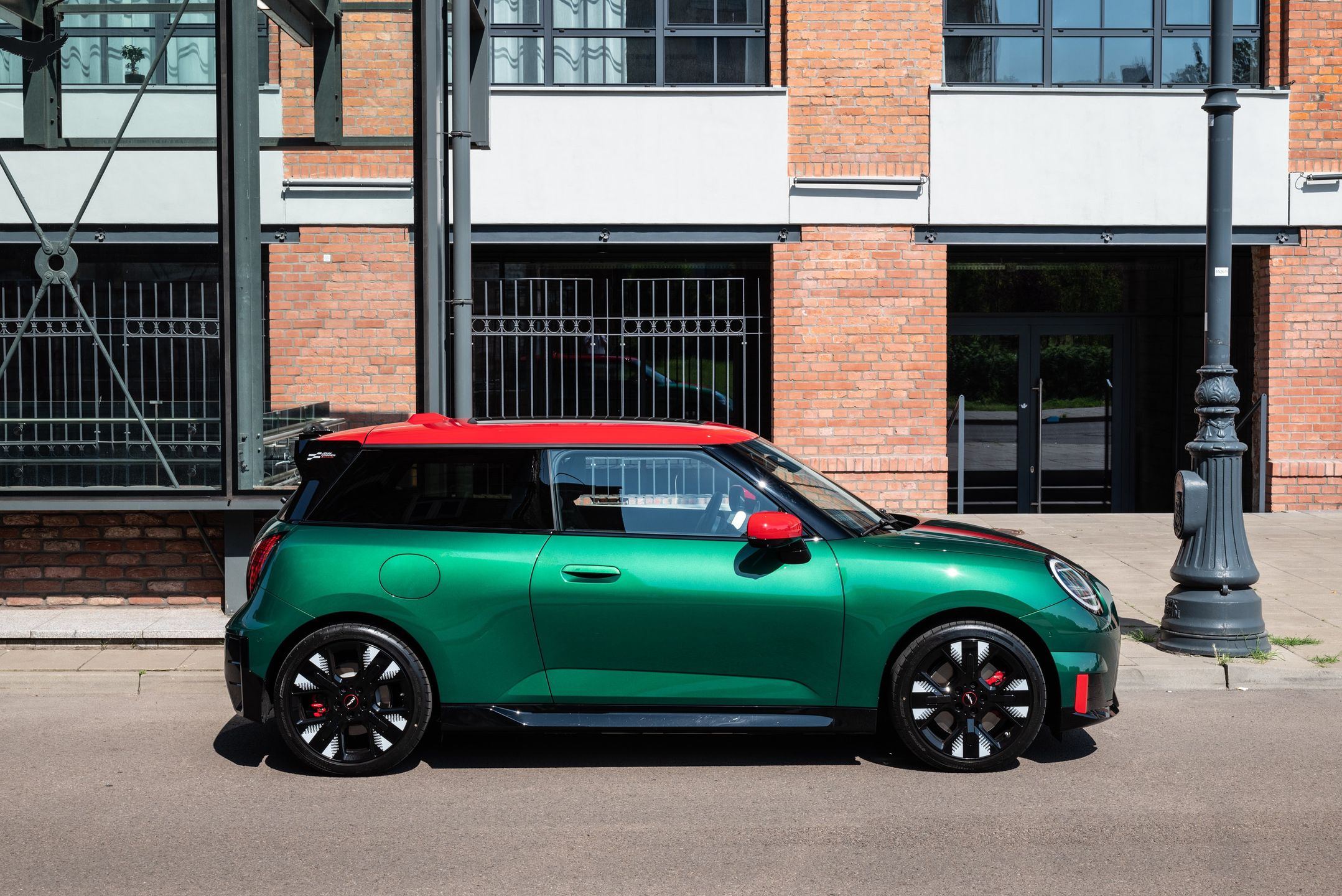 Mini John Cooper Works E