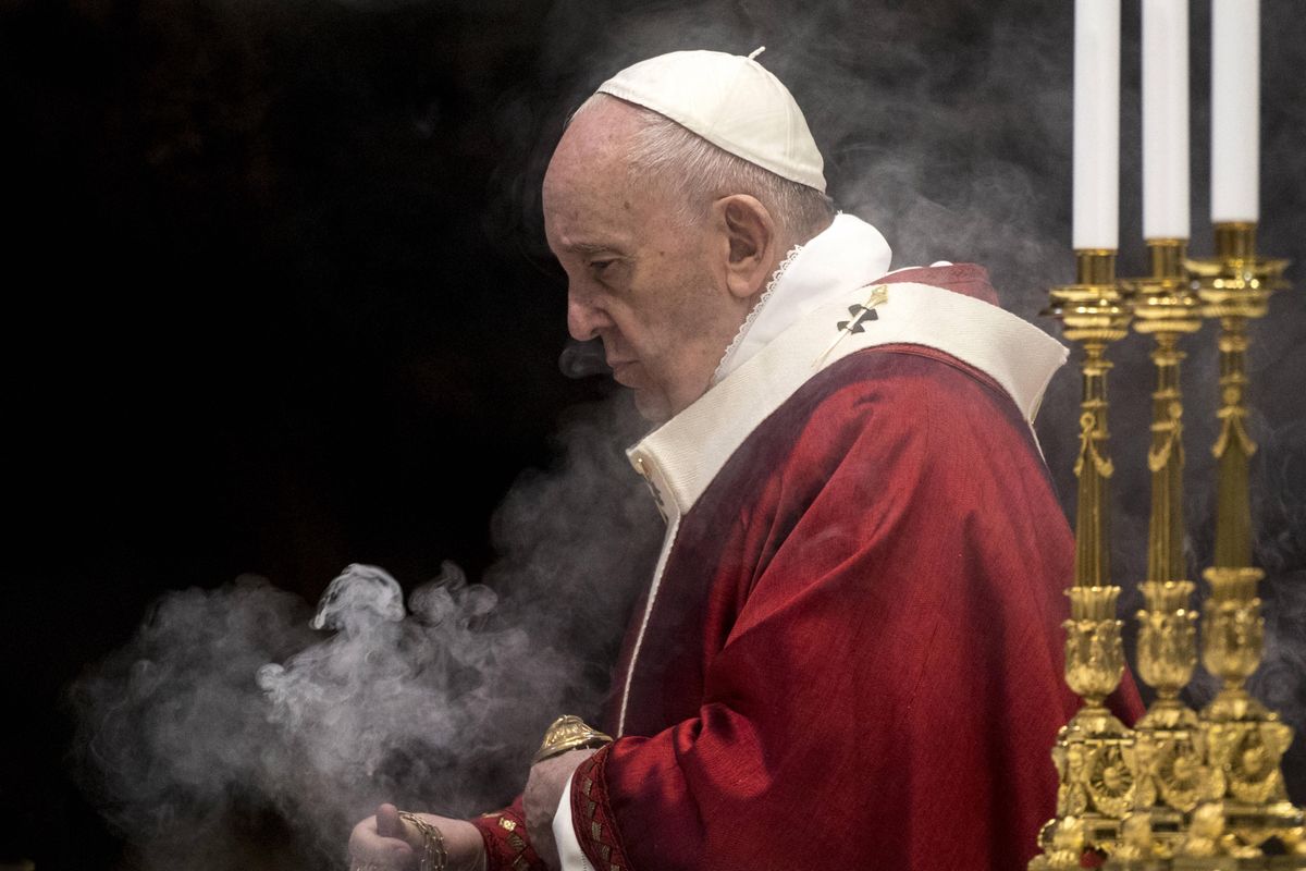 Papież Franciszek podczas odprawiania liturgii