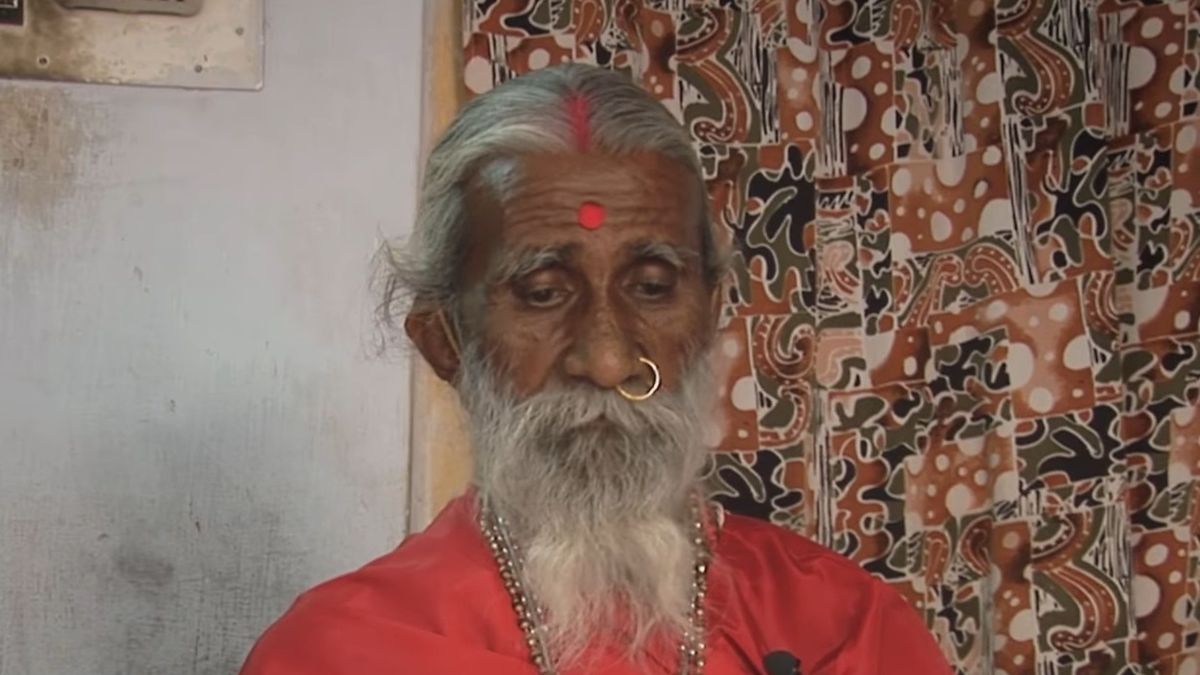 Prahlad Jani miał 90 lat. Zmarł ze starości.