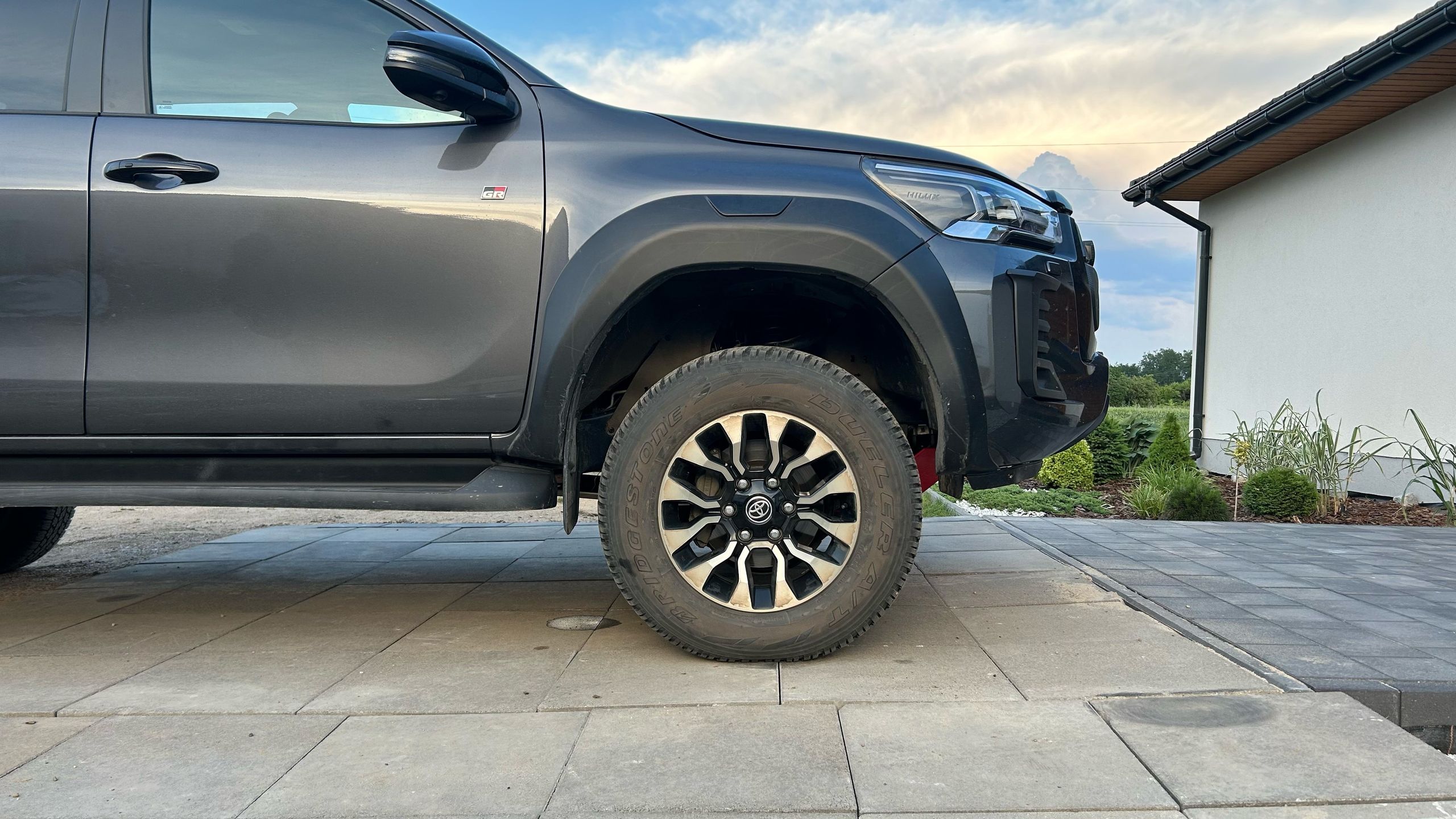 Opona Bridgestone Dueler A/T w rozmiarze fabryczym