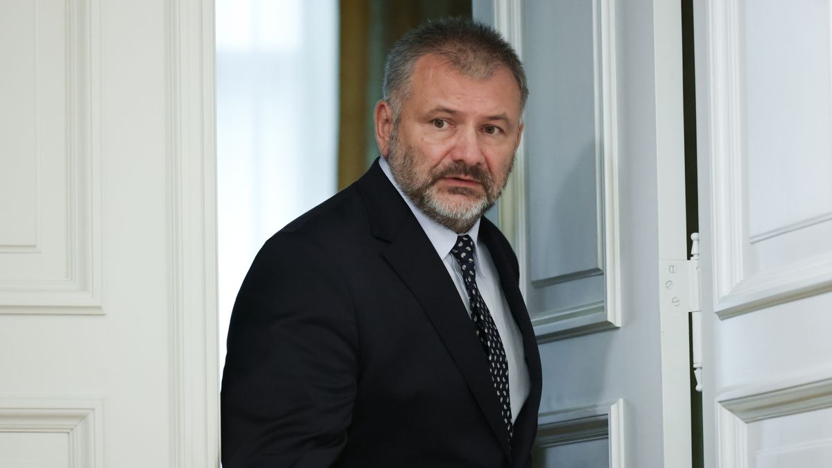 Warszawa, 31.07.2025. Minister sprawiedliwości Waldemar Żurek na konferencji prasowej w Ministerstwie Sprawiedliwości w Warszawie, 31 bm. (ad) PAP/Albert Zawada