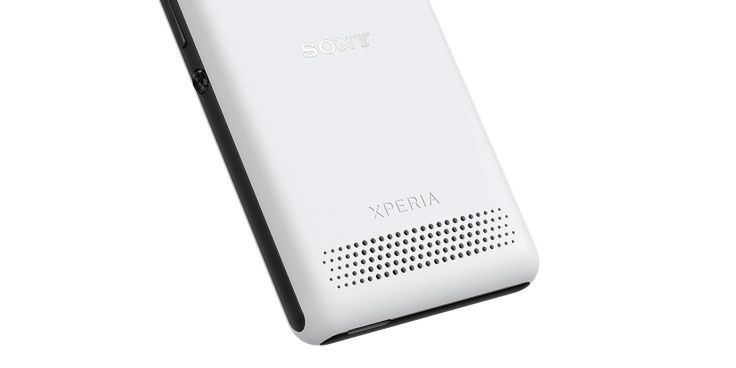 Muzyczna, kompaktowa i "najlepsza w swojej klasie" - oto nowa Xperia E1 2