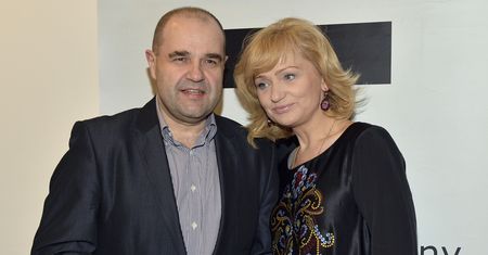 Cezary i Katarzyna Żakowie dumni z córki. Jest na pierwszym froncie walki z COVID-19