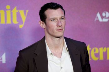 Callum Turner nowym Bondem? Aktor podobno mówi znajomym, że rola jest jego
