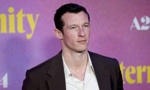 Callum Turner nowym Bondem? Aktor podobno mówi znajomym, że rola jest jego