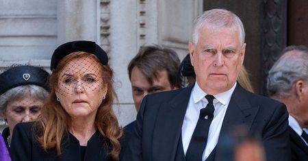 Była żona księcia Andrzeja zamyka fundację. Pokłosie akt Epsteina