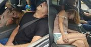Policja opublikowała zdjęcie nieprzytomnych narkomanów za kierownicą. Wieźli ze sobą dziecko...