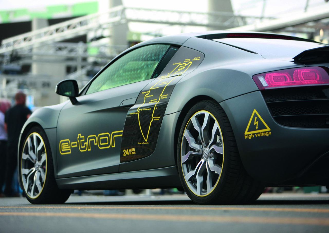 Audi R8 e-tron-25