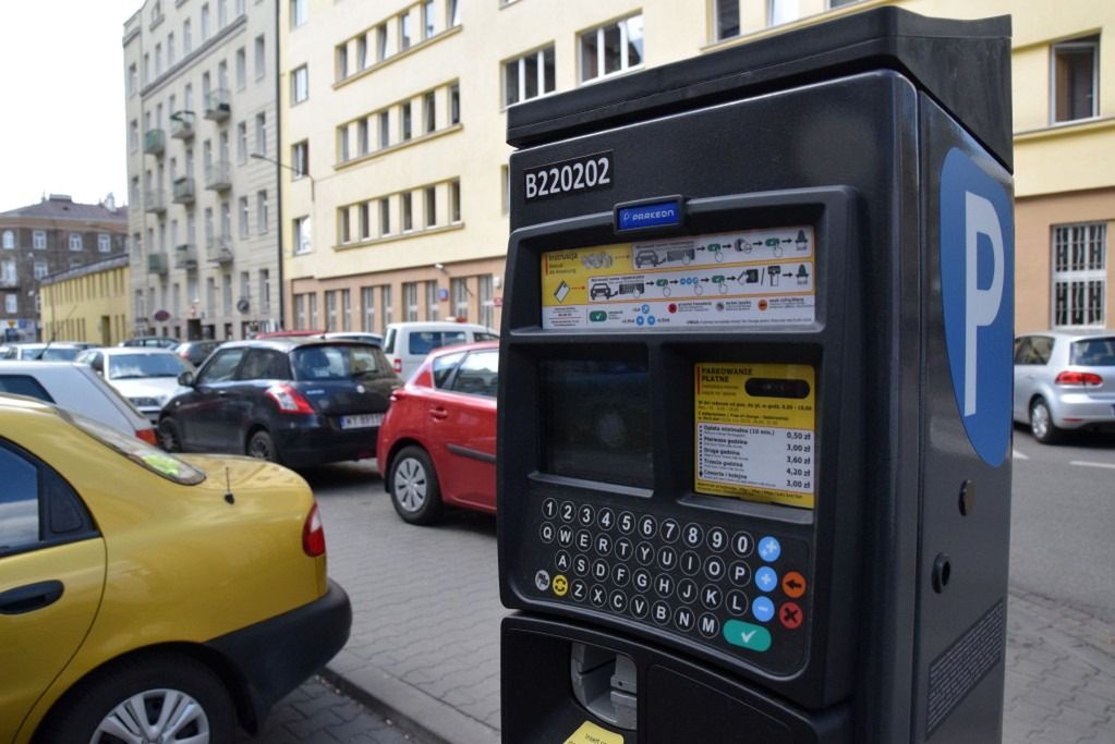 Nowe strefy płatnego parkowania w Warszawie już od 7 września