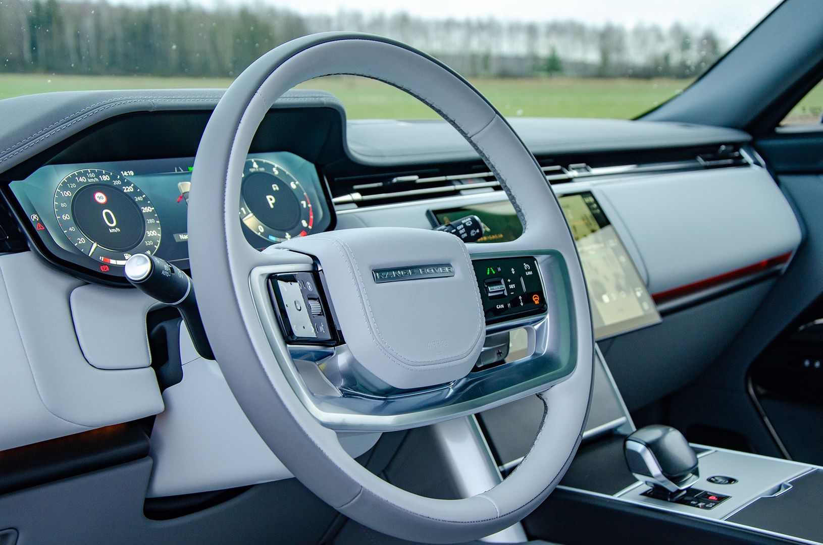 Range Rover P615 LWB