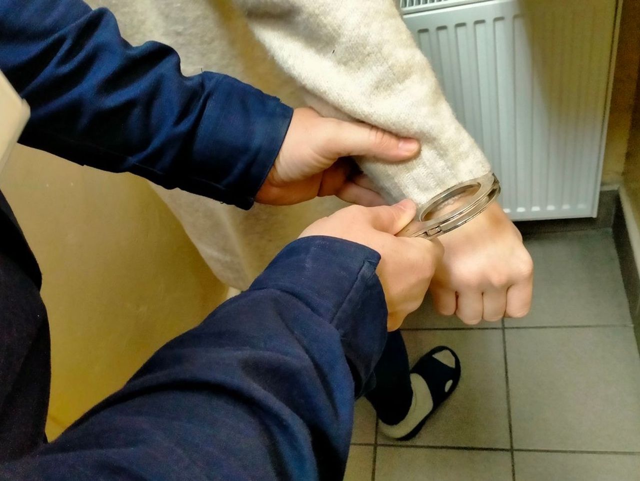 Szczytno: 25-latka aresztowana za pobicie pracownicy społecznej