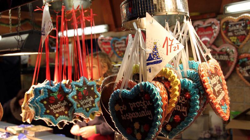 Wrocław. Namiastki bożonarodzeniowych jarmarków organizują wrocławskie restauracje. Dla nich to także forma ratunku  (Foter.com)