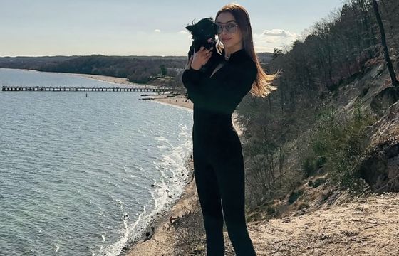 Influencerka chciała operację psa za post na Instagramie. Gdzie są granice barteru?