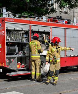 Ewakuacja na Pomorzu. Pożar wybuchł w podziemnym garażu w bloku