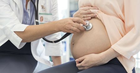 Dramat zgwałconej 14-latki, której odmówiono aborcji. "To jakiś kosmos"