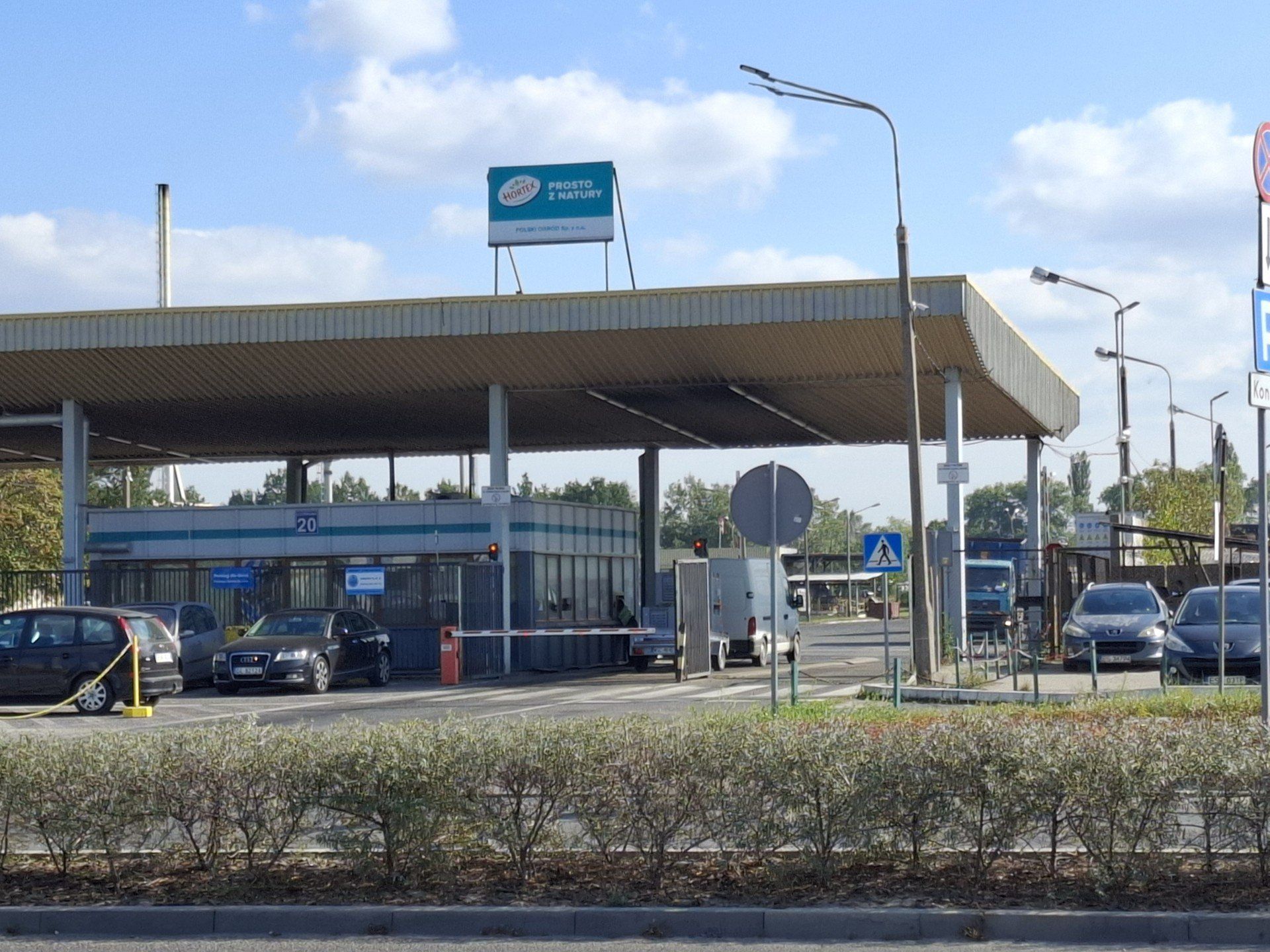 Blisko 300 osób chce strajkować w Hortexie. Czego się domagają?