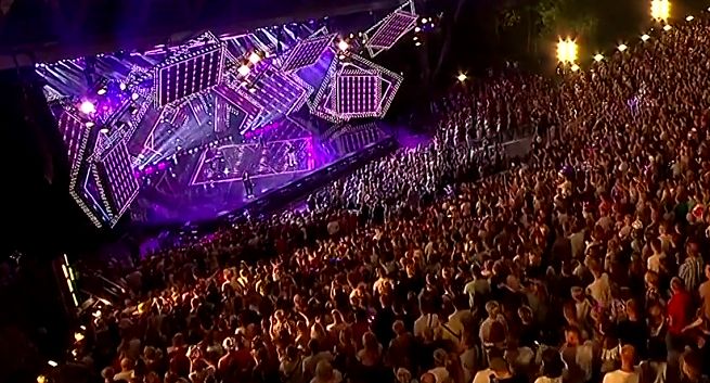 Mimo braku skarg KRRiT sprawdzi Festiwal Muzyki Tanecznej w TVP2 pod kątem seksualizacji dzieci