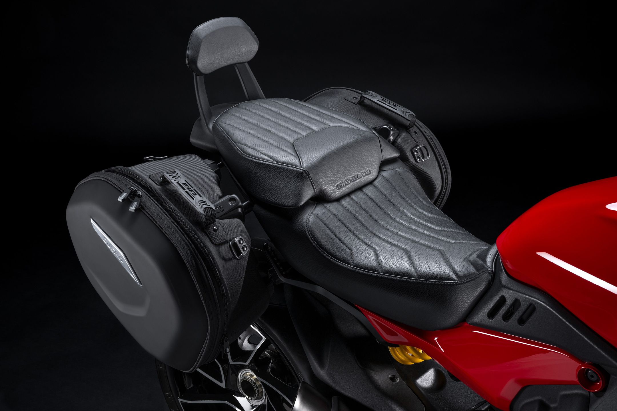Ducati Diavel V4