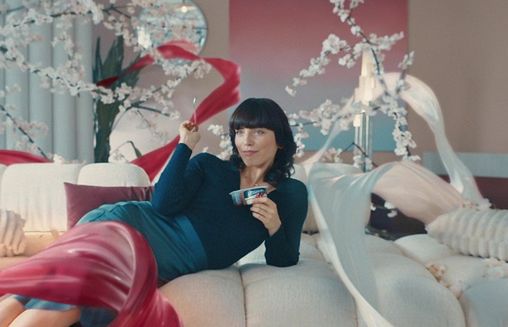 "Twój rytuał przyjemności" reklamuje jogurty Fantasia