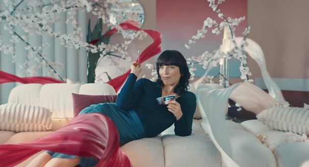 "Twój rytuał przyjemności" reklamuje jogurty Fantasia