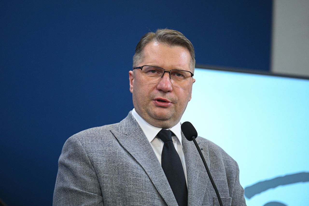 Polacy w sondażu o Czarnku. Złe wieści dla kandydata PiS