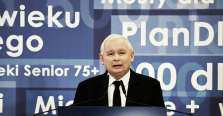 Kontrowersje wokół kampanii PiS. Media: trzy osoby z zarzutami