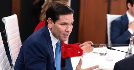 Rubio jednak używał czatu Signal? Departament miał kłamać w sądzie