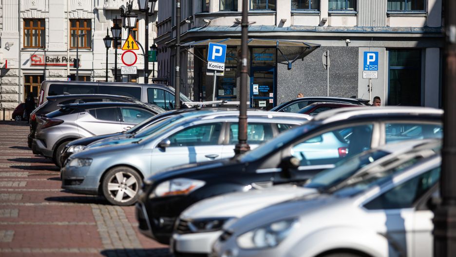 Bielsko-Biała. Od 1 lipca na ternie miasta działa większa strefa płatnego parkowania.