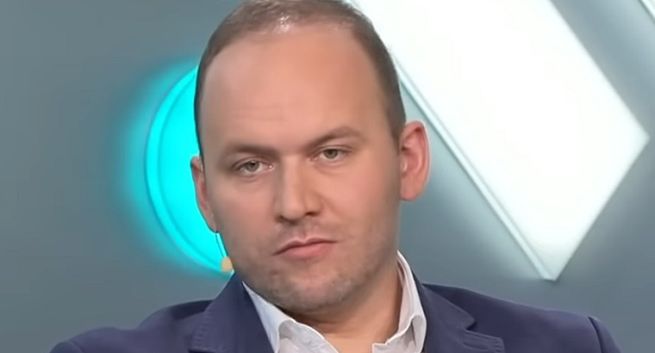 Były dziennikarz „Faktu” wygrał w sądzie z szefem policji