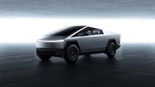 Tesla Cybertruck traci najtańszą wersję. Szybko poszło