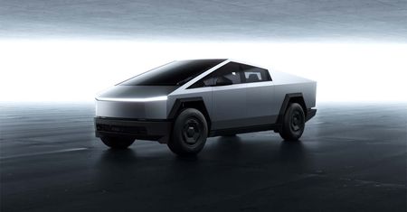 Tesla Cybertruck traci najtańszą wersję. Szybko poszło