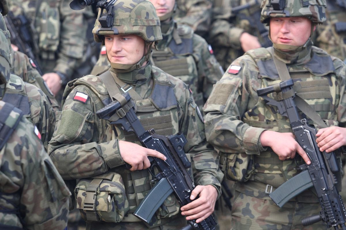 Поляки не хочуть повернення до призивної армії 
