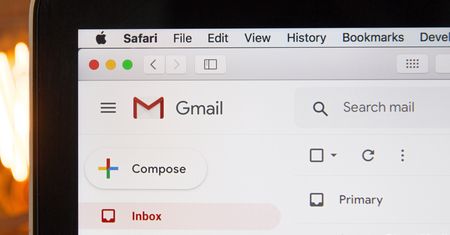 Poczta Gmail - jak łatwiej panować nad wiadomościami? Triki