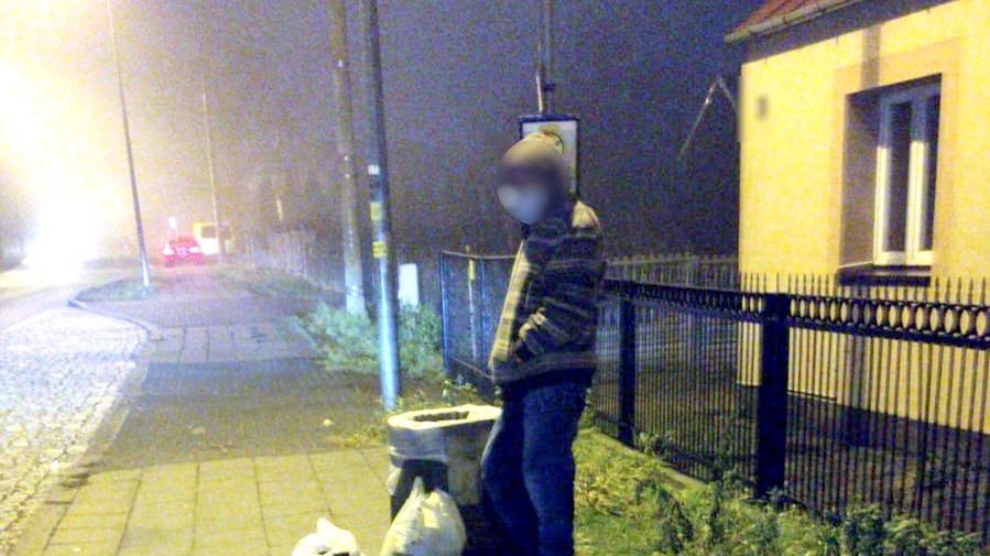 Wyszli ze szpitala, choć mieli COVID-19