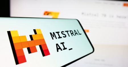 Mistral Large 4: europejski model AI ma rzucić wyzwanie USA